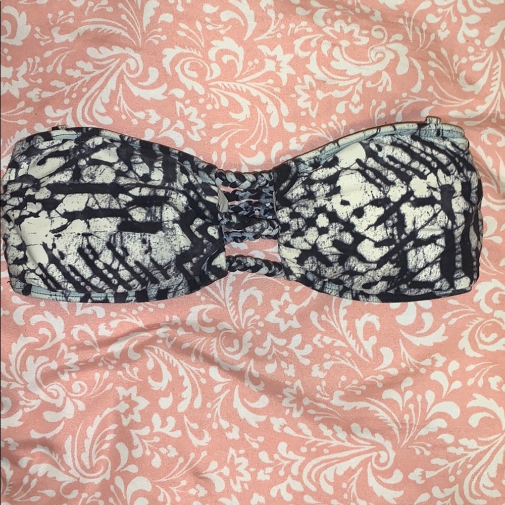 strapless oneill grey and white bikini top